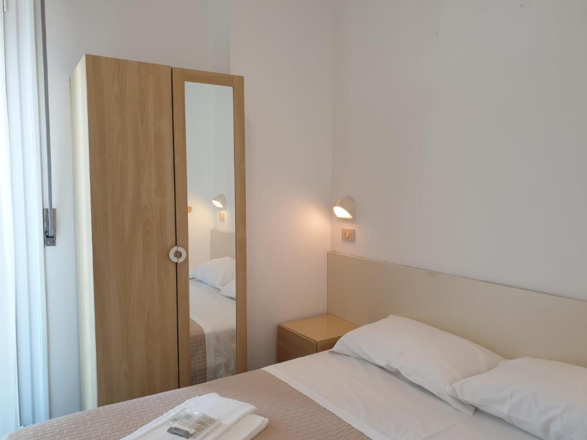 Hotel Baden Baden Rimini Eksteriør bilde